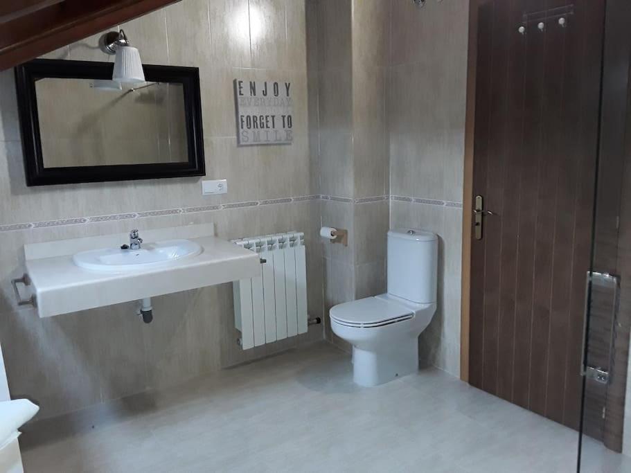 شقة Duplex De Montana En Campo De Golf Sojuela المظهر الخارجي الصورة